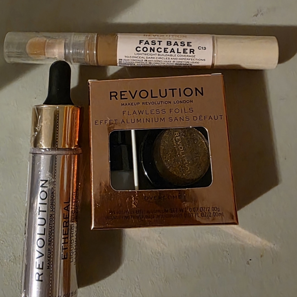 Revolution Makeup Bundle of 3  Highlighter, Concealer, and Foils.